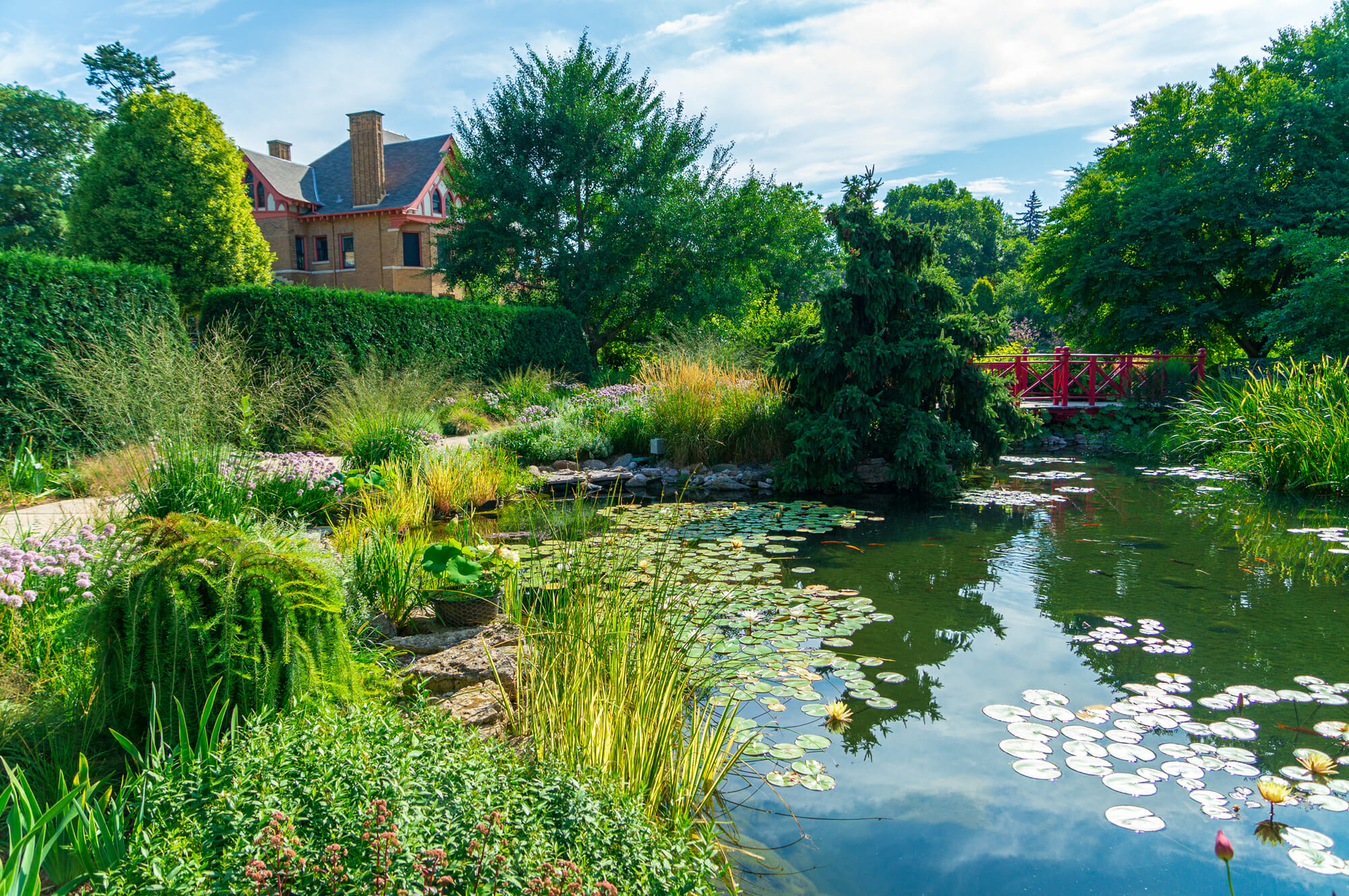 Allen Centennial Gardens and pond